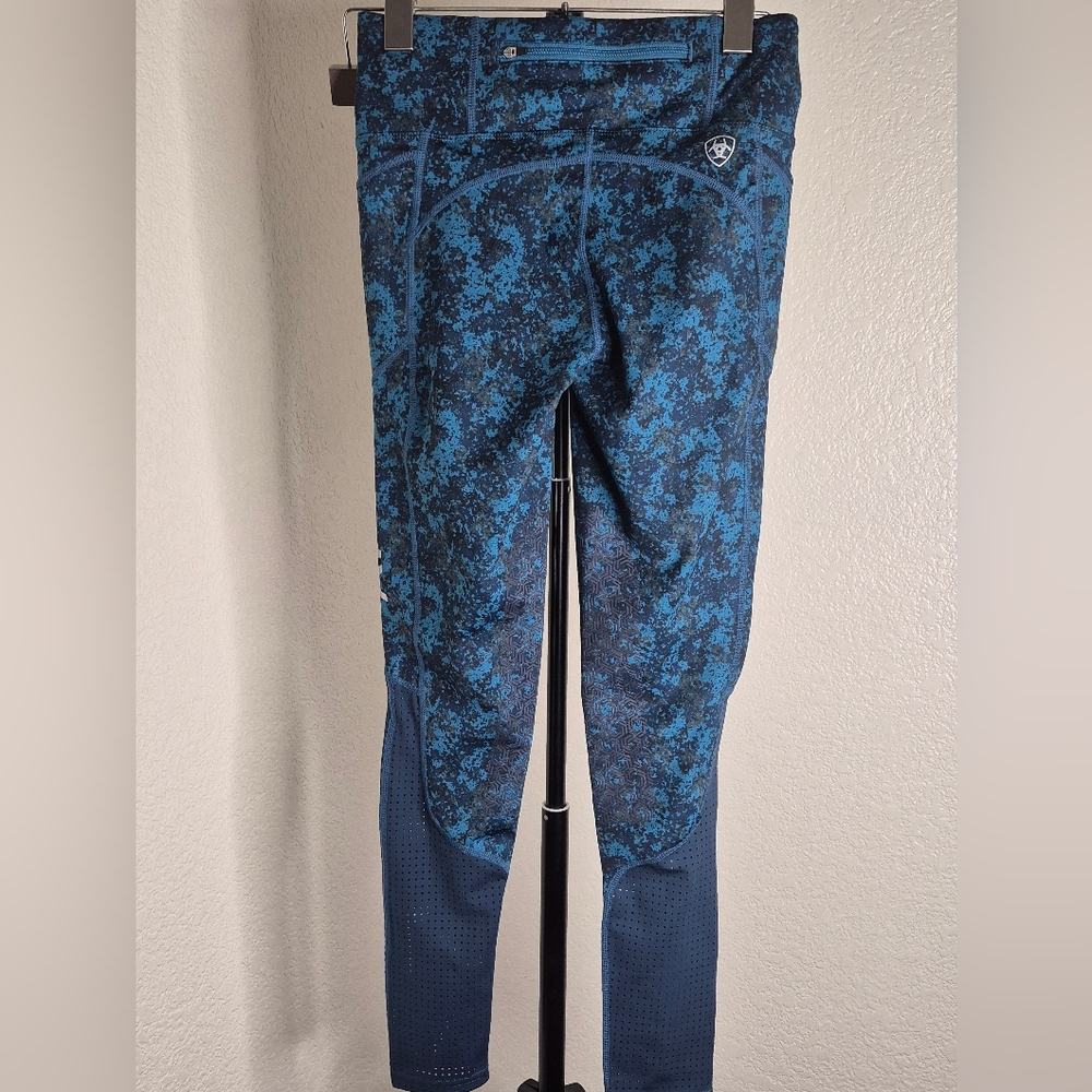 Ariat Digital Camo Performance Leggings - Picture 2 of 3